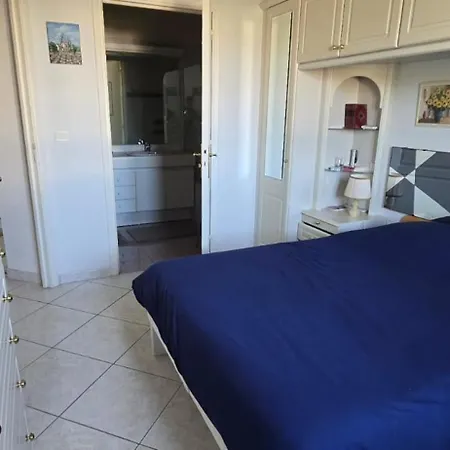 Bright With Terrace In Saint-raphael Apartment
